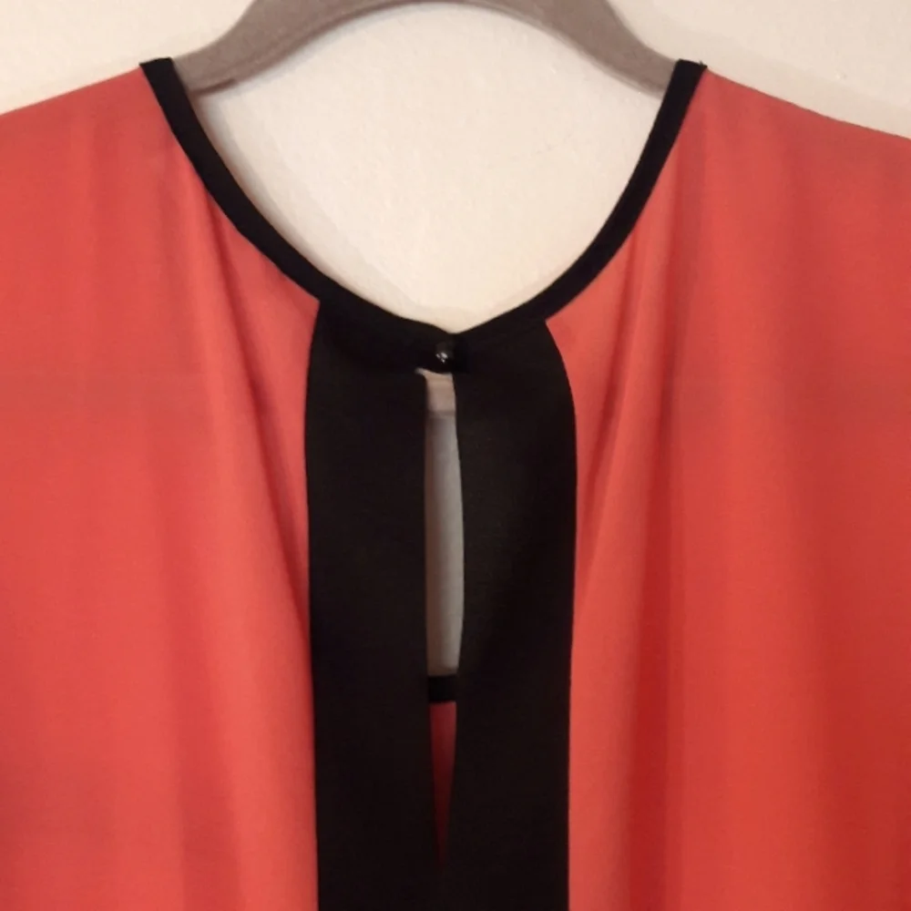 Fashion 2 Figure Pretty Long/short blouse - Picture 3 of 5